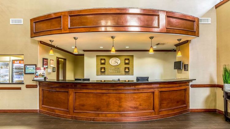 Comfort Suites Lobby
