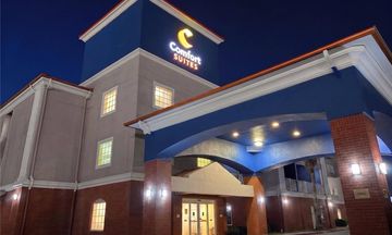 Comfort Suites