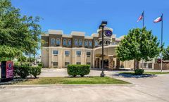 Comfort Suites Near Texas State Univ.