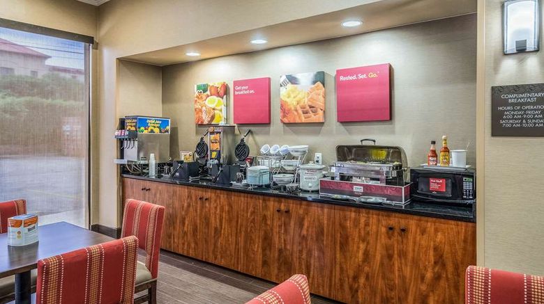 <b>Comfort Suites Near Texas State Univ. Restaurant</b>. Images powered by <a href="https://iceportal.shijigroup.com/" title="IcePortal" target="_blank">IcePortal</a>.