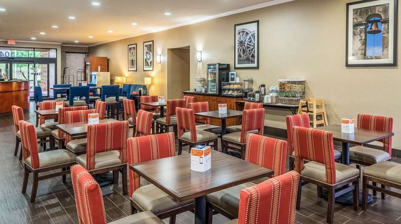 <b>Comfort Suites Near Texas State Univ. Restaurant</b>. Images powered by <a href="https://iceportal.shijigroup.com/" title="IcePortal" target="_blank">IcePortal</a>.