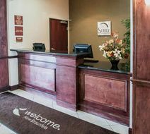 Sleep Inn & Suites Lobby