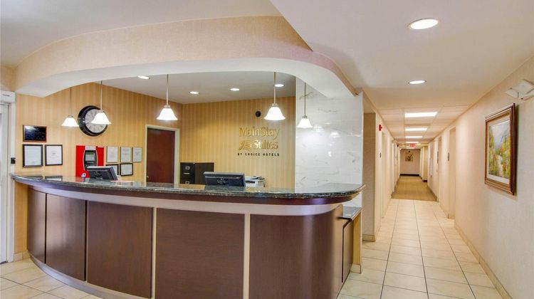 MainStay Suites Texas Medical Center Lobby