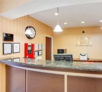 MainStay Suites Texas Medical Center Lobby
