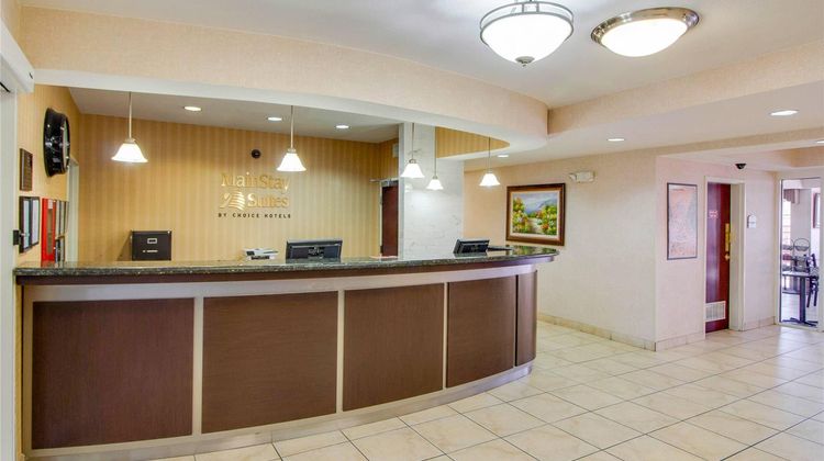 MainStay Suites Texas Medical Center Lobby