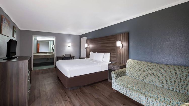 Econo Lodge Austin North near The Domain Room