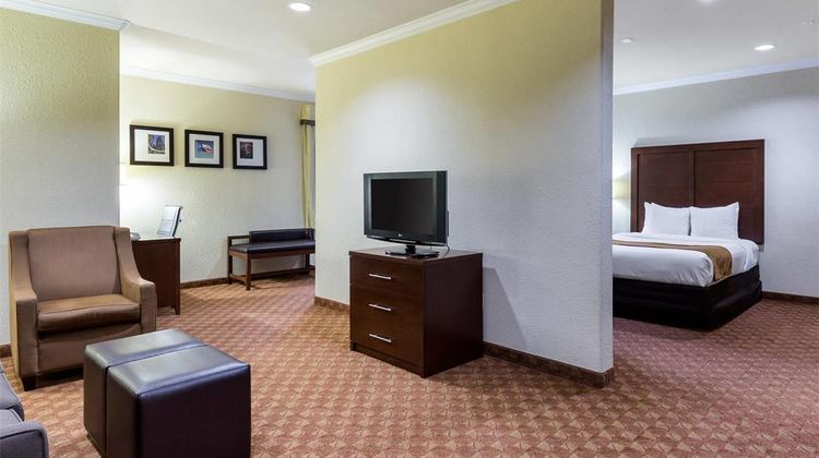Comfort Suites near NASA - Clear Lake Suite