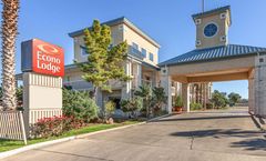 Econo Lodge San Antonio South