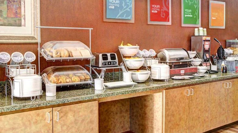 <b>Comfort Suites Restaurant</b>. Images powered by <a href="https://iceportal.shijigroup.com/" title="IcePortal" target="_blank">IcePortal</a>.