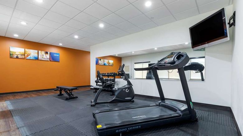 <b>Comfort Suites Health</b>. Images powered by <a href="https://iceportal.shijigroup.com/" title="IcePortal" target="_blank">IcePortal</a>.