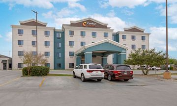 Comfort Suites