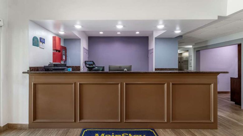 <b>MainStay Suites Lobby</b>. Images powered by <a href="https://iceportal.shijigroup.com/" title="IcePortal" target="_blank">IcePortal</a>.