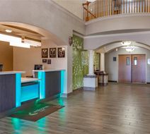 Sleep Inn & Suites Lobby