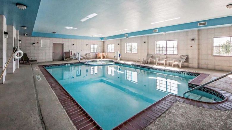 <b>Sleep Inn and Suites Shamrock Pool</b>. Images powered by <a href="https://iceportal.shijigroup.com/" title="IcePortal" target="_blank">IcePortal</a>.