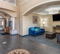 Comfort Inn and Suites Lubbock West Lobby