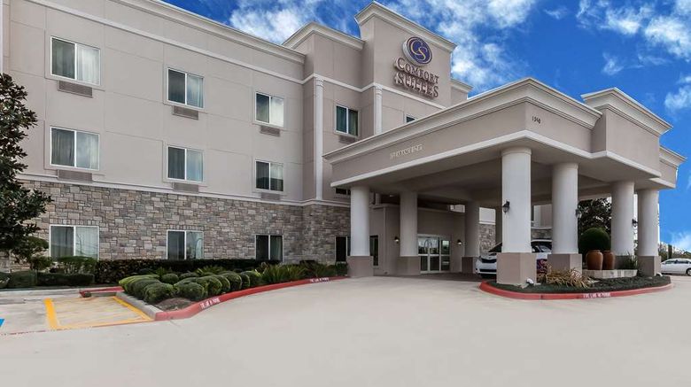 <b>Comfort Suites IAH Airport Beltway 8 Exterior</b>. Images powered by <a href="https://iceportal.shijigroup.com/" title="IcePortal" target="_blank">IcePortal</a>.