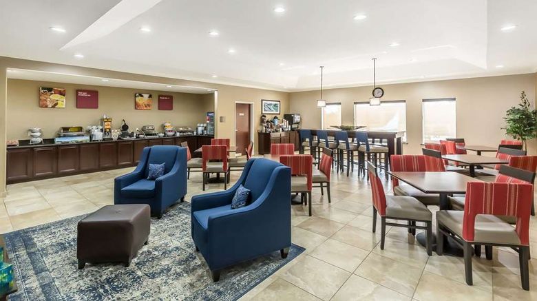 <b>Comfort Suites IAH Airport Beltway 8 Restaurant</b>. Images powered by <a href="https://iceportal.shijigroup.com/" title="IcePortal" target="_blank">IcePortal</a>.