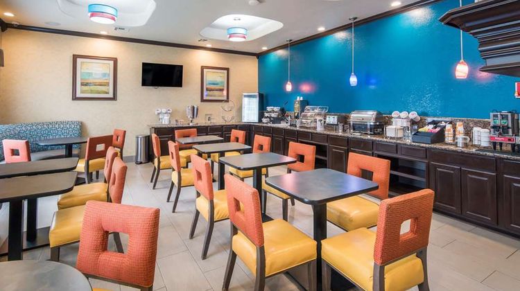 Clarion Inn & Suite Restaurant
