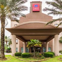 Comfort Suites