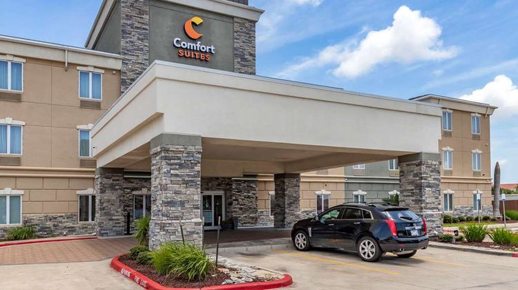 Comfort Suites Near Texas A&M University Exterior