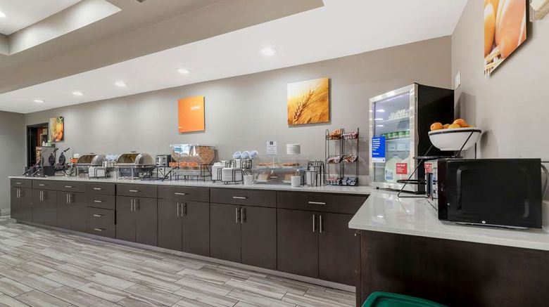 <b>Comfort Inn & Suites near Medical Center Restaurant</b>. Images powered by <a href="https://iceportal.shijigroup.com/" title="IcePortal" target="_blank">IcePortal</a>.