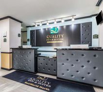 Quality Inn & Suites Lobby