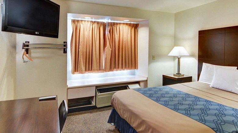 <b>Rodeway Inn & Suites Lewisville I-35 Room</b>. Images powered by <a href="https://iceportal.shijigroup.com/" title="IcePortal" target="_blank">IcePortal</a>.