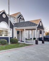 Rodeway Inn & Suites Lewisville I-35