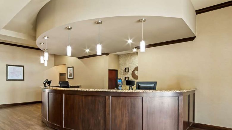 <b>Comfort Suites at Frisco Sq/Pizza Hut Pk Lobby</b>. Images powered by <a href="https://iceportal.shijigroup.com/" title="IcePortal" target="_blank">IcePortal</a>.