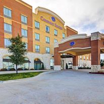Comfort Suites at Frisco Sq/Pizza Hut Pk