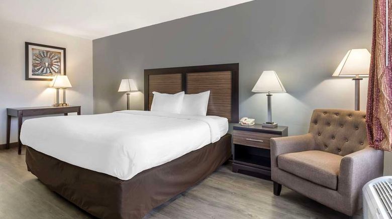 <b>Quality Inn Gainesville Suite</b>. Images powered by <a href="https://iceportal.shijigroup.com/" title="IcePortal" target="_blank">IcePortal</a>.