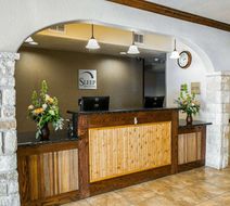 Sleep Inn & Suites Lobby
