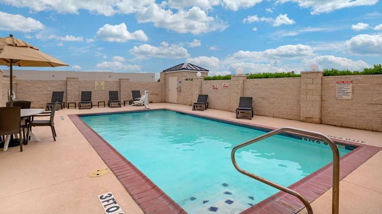 Comfort Inn & Suites Pool