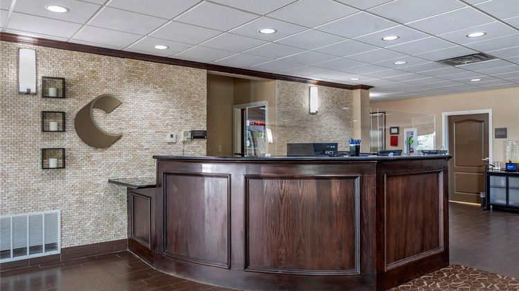 Comfort Suites Lobby