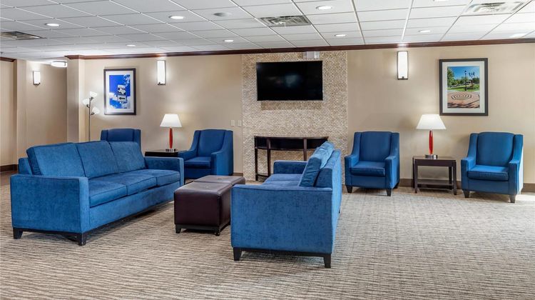 Comfort Suites Lobby