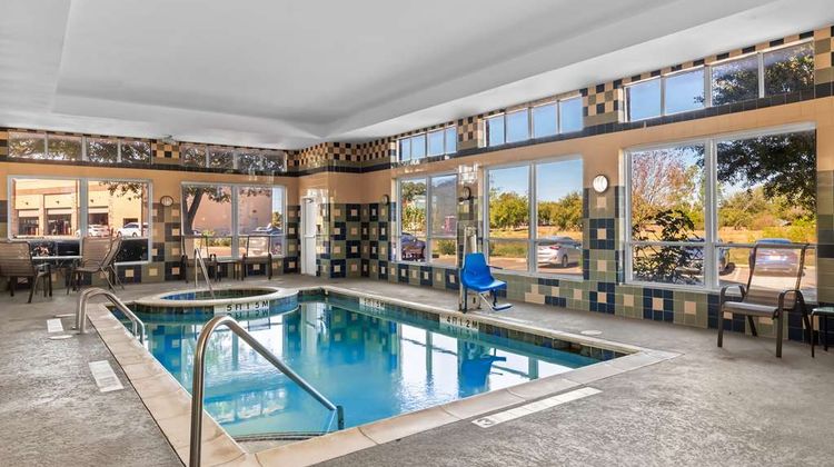 Comfort Inn & Suites Pool