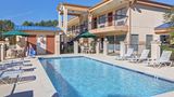 <b>Quality Inn Pool</b>. Images powered by <a href="https://iceportal.shijigroup.com/" title="IcePortal" target="_blank">IcePortal</a>.