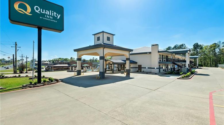 <b>Quality Inn Exterior</b>. Images powered by <a href="https://iceportal.shijigroup.com/" title="IcePortal" target="_blank">IcePortal</a>.