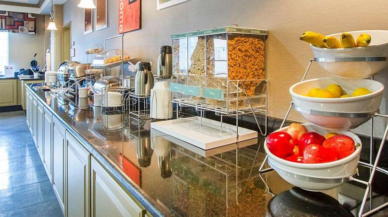 <b>Comfort Suites Abilene Restaurant</b>. Images powered by <a href="https://iceportal.shijigroup.com/" title="IcePortal" target="_blank">IcePortal</a>.