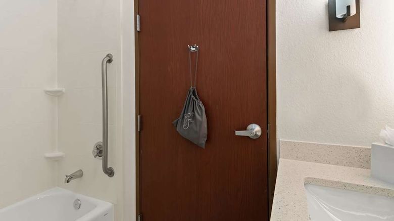 <b>Comfort Suites Granbury Room</b>. Images powered by <a href="https://iceportal.shijigroup.com/" title="IcePortal" target="_blank">IcePortal</a>.