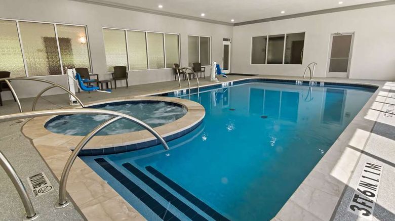 <b>Comfort Suites Granbury Pool</b>. Images powered by <a href="https://iceportal.shijigroup.com/" title="IcePortal" target="_blank">IcePortal</a>.