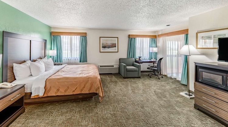 Quality Inn Allen Suite