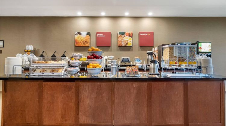 Comfort Suites Stone Oak Restaurant