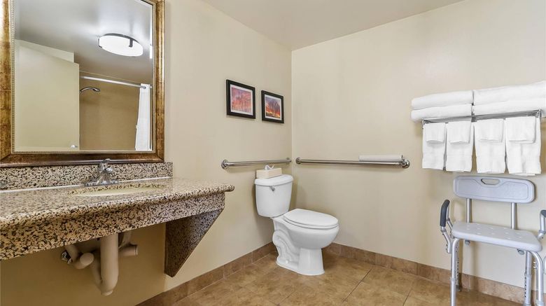 <b>Comfort Suites El Paso West Room</b>. Images powered by <a href="https://iceportal.shijigroup.com/" title="IcePortal" target="_blank">IcePortal</a>.