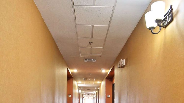 Sleep Inn & Suites University Lobby