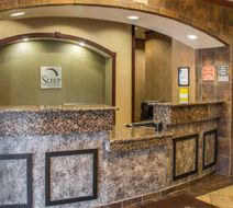 Sleep Inn & Suites at Six Flags Lobby