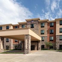 Comfort Suites
