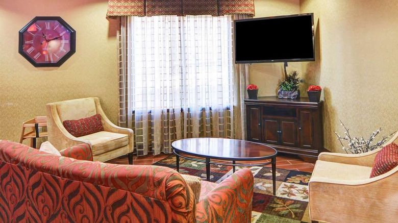 <b>Comfort Suites at Lake Worth Restaurant</b>. Images powered by <a href="https://iceportal.shijigroup.com/" title="IcePortal" target="_blank">IcePortal</a>.