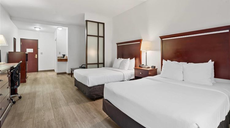 Comfort Suites at Lake Worth Suite
