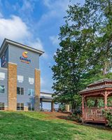 Comfort Suites Palestine